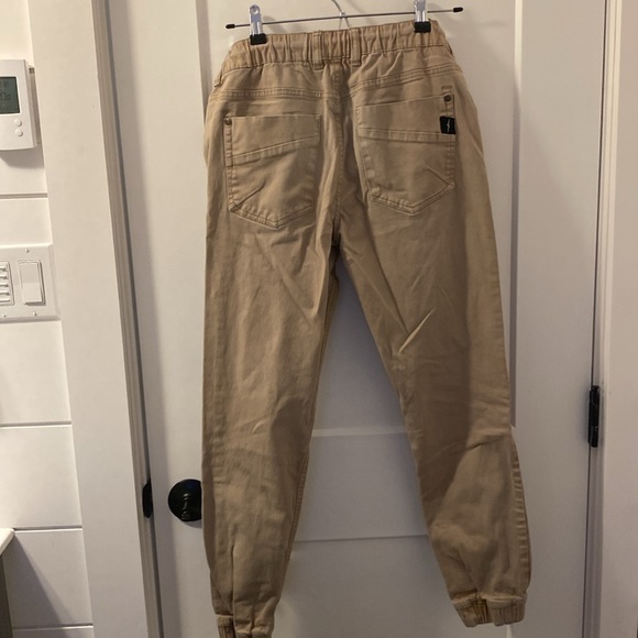 Men’s khaki jogger pants- Medium (30) - Picture 5 of 5